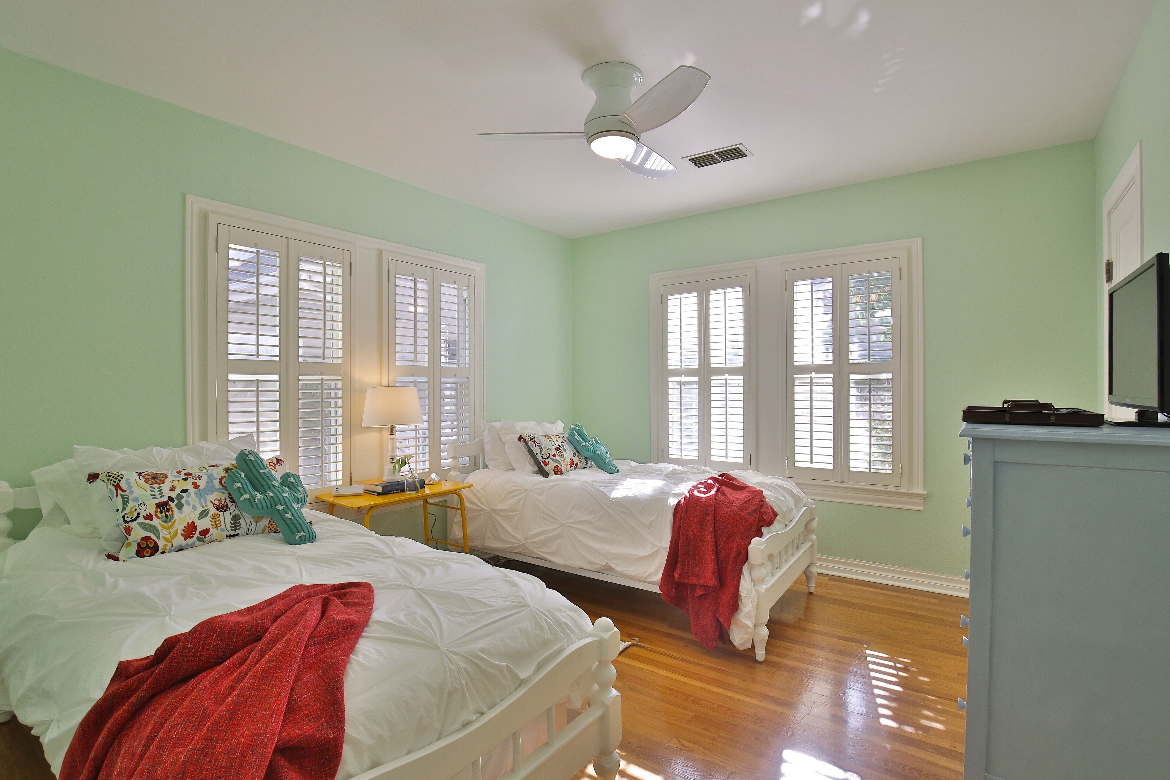 Eleven09--A Fine Guest Experience in the Sayles/Highland Historic District