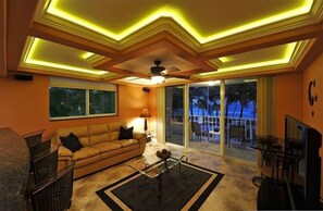 Smart TV, DVD player, stereo