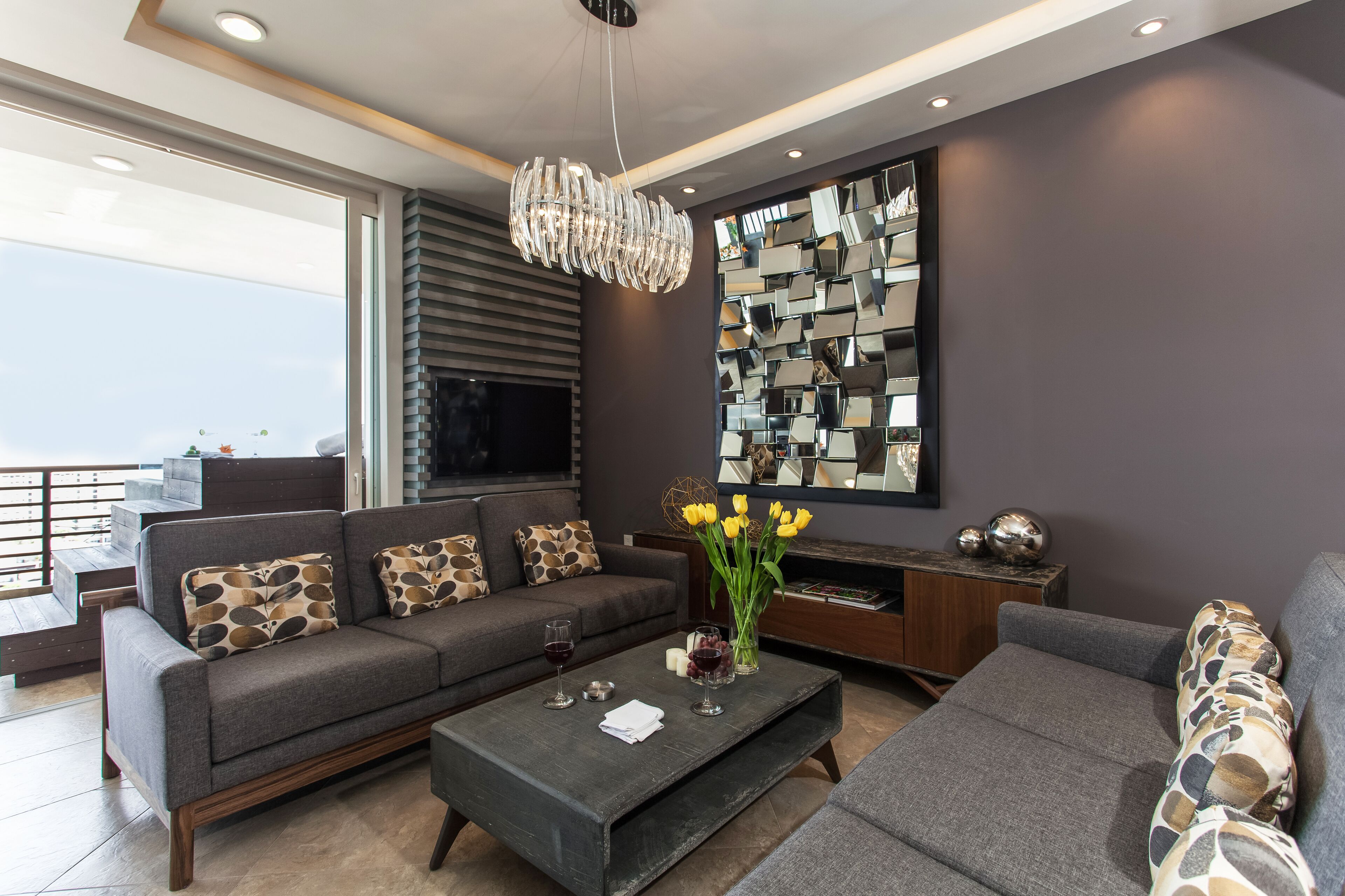 Andrew Christian TOWNHOUSE 2bed 2bath JACUZZI · S601