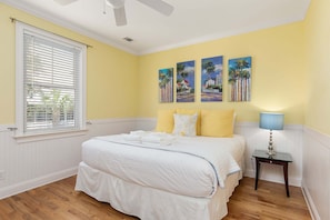 6 Schlafzimmer, B ügeleisen/Bügelbrett, WLAN, Bettwäsche