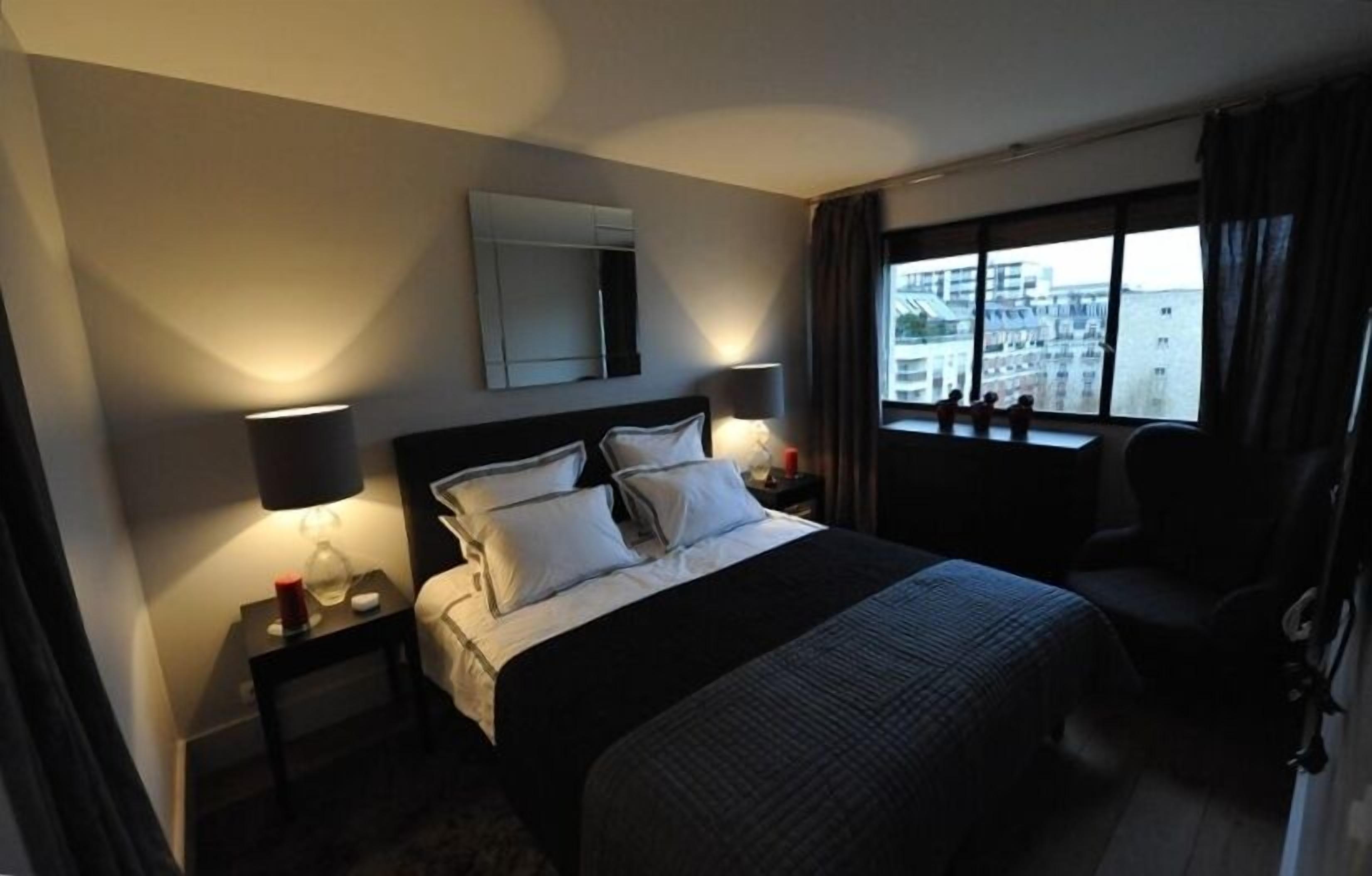 2 chambres, fer et planche à repasser, Wi-Fi, draps fournis