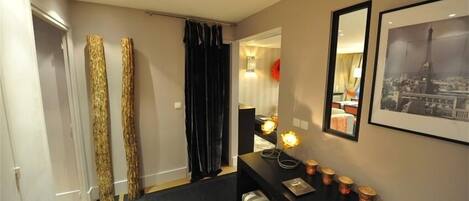 2 makuuhuonetta, silitysrauta/-lauta, Wi-Fi, vuodevaatteet