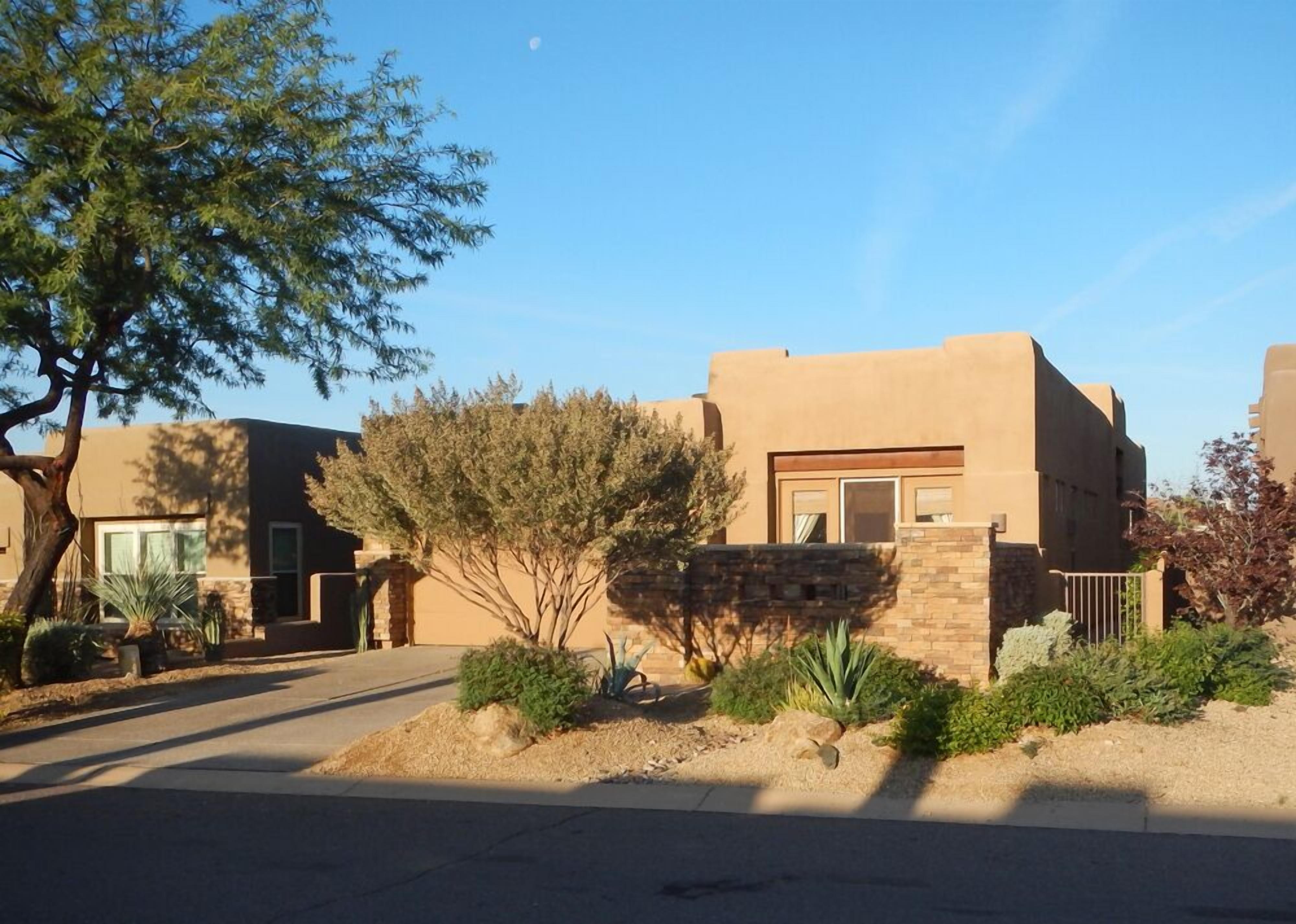 GREAT HOUSE, You'll Love It...