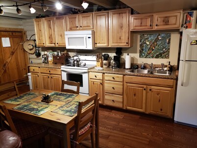 The Veranda Log Cabin