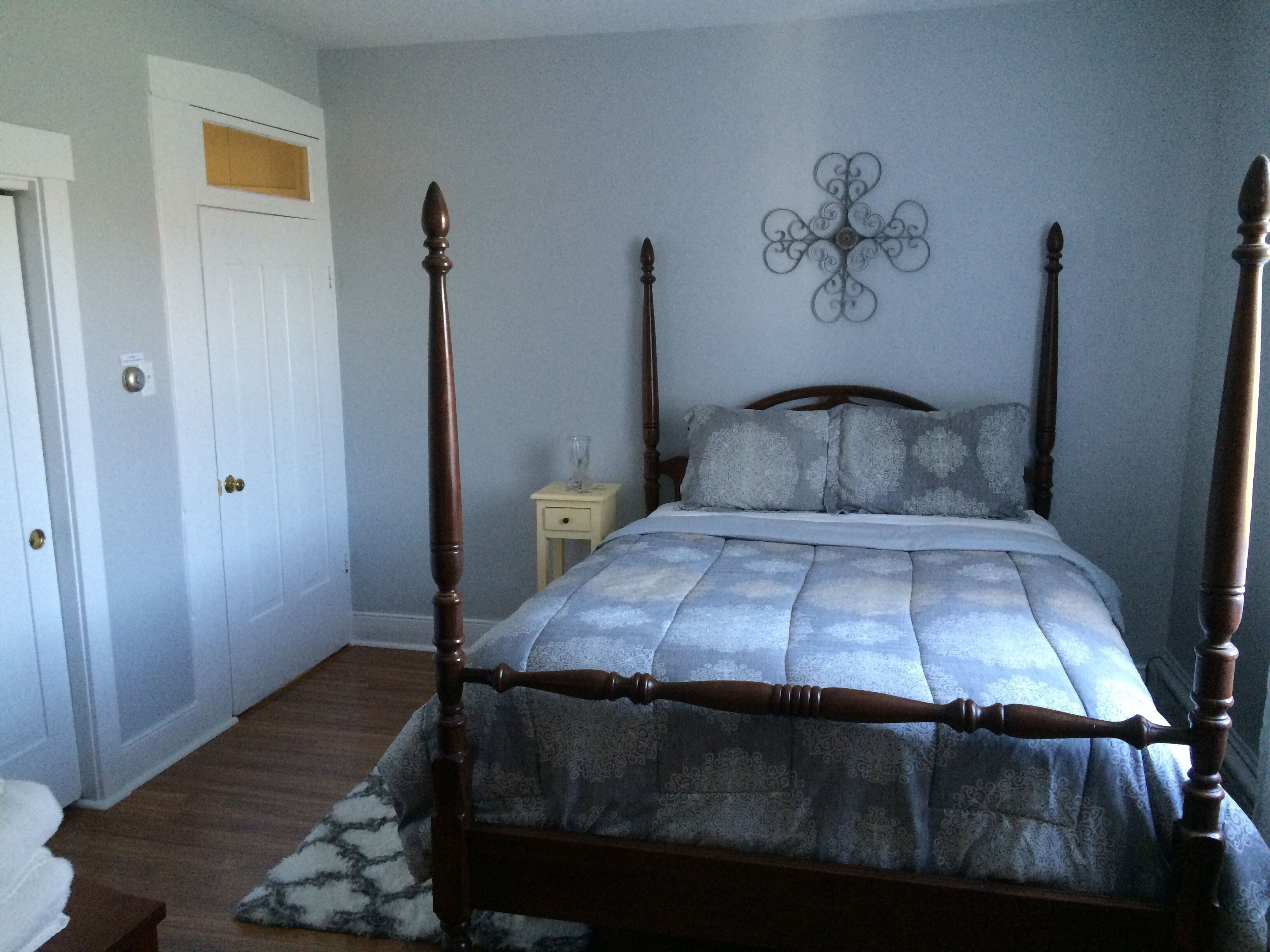 Large Picturesque Farmhouse Nestled On 92 Acres In Beautiful Lancaster County