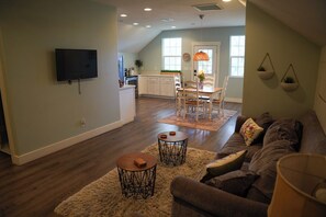 Smart TV - Charming Carriage Home in Gilbert, AZ (Gilbert)