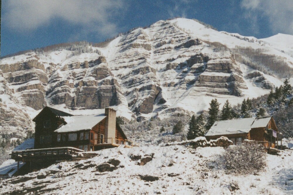 Marble Lodge on Beaver Lake Retreat Campus