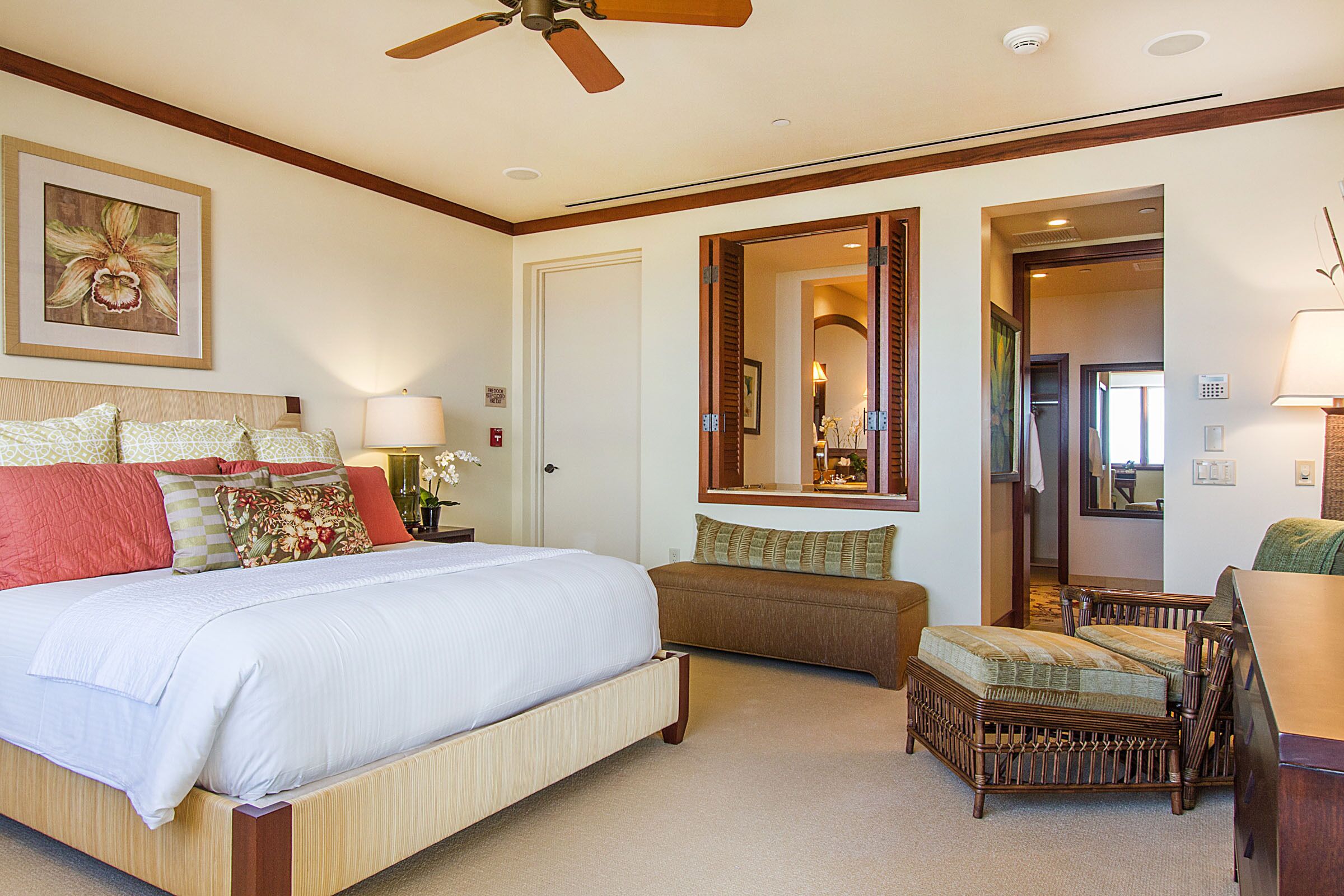 Panoramic Ocean Views! - * Luxury Villa! * - Owner Direct!