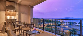 Panoramic Ocean Views! -  Luxury Villa!  - Owner Direct!