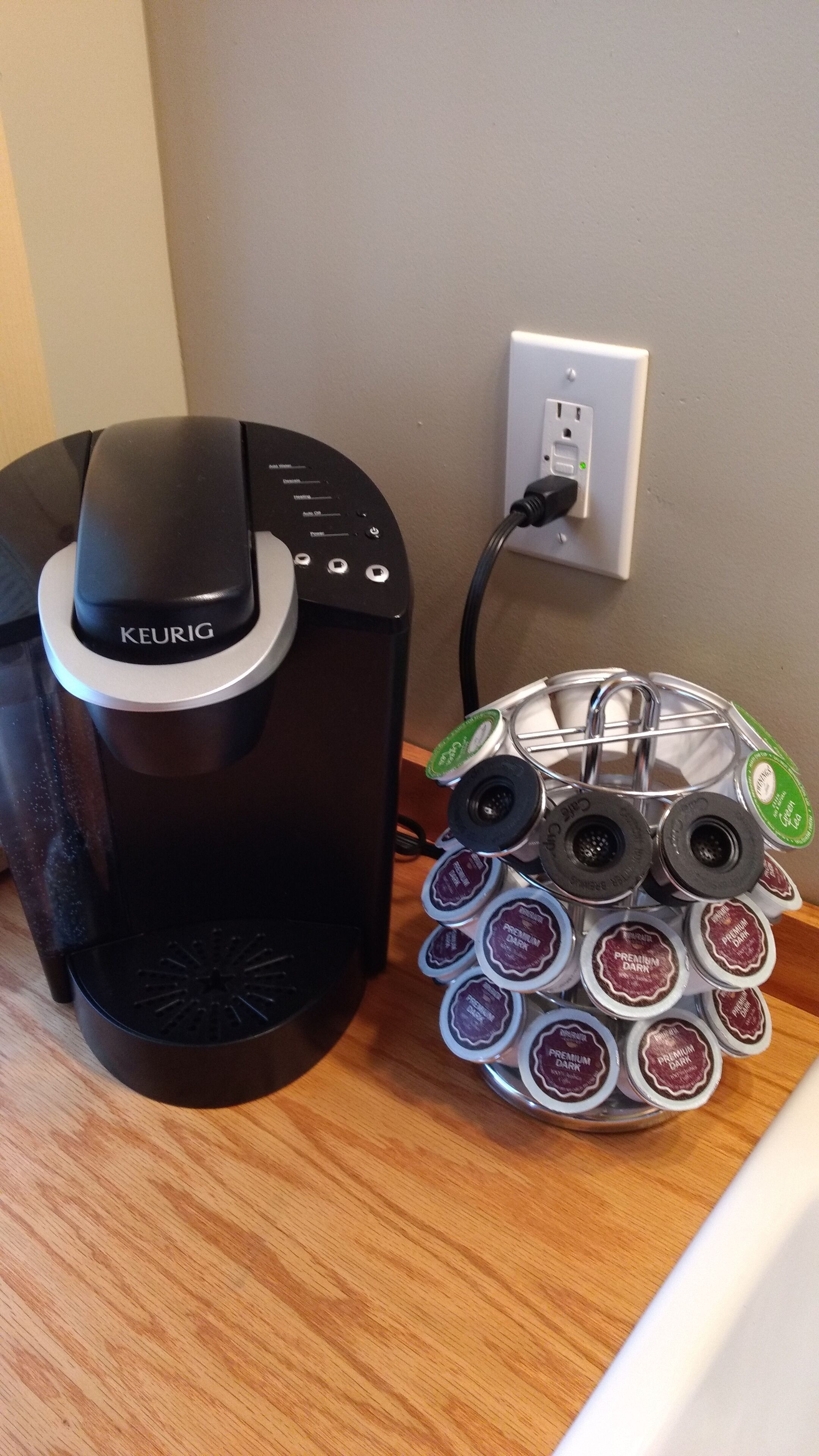 Cabin built for two!!  A cozy space designed to compliment the details.