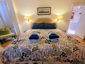 1 habitación, tabla de planchar con plancha, wifi gratis y ropa de cama 