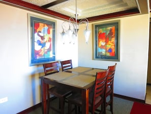 Dining - Downtown Denver Luxe Condo – Balcony, Mountain Views & Pool (Denver)