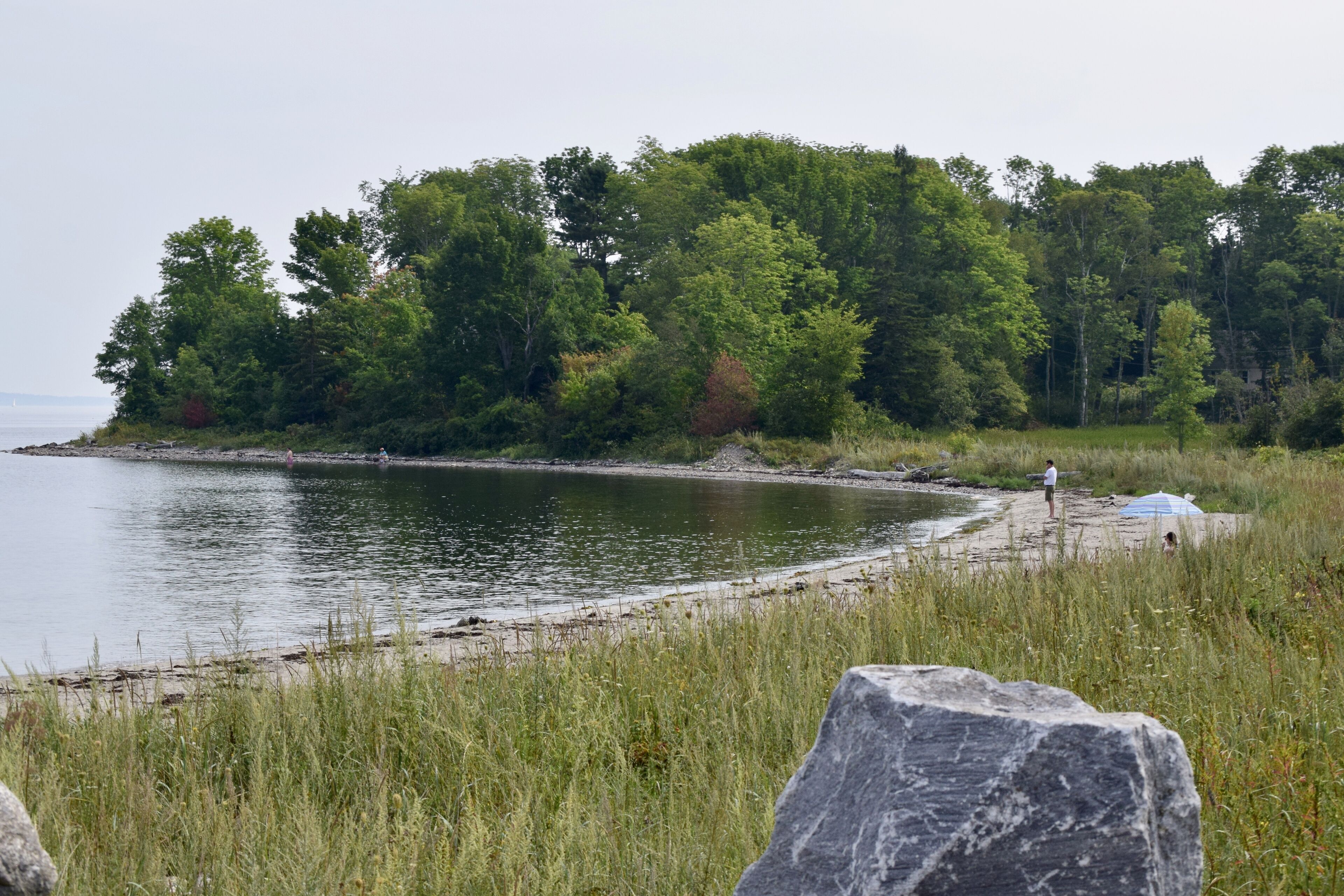 Lincolnville Beach south of the Islesboro Ferry terminal...