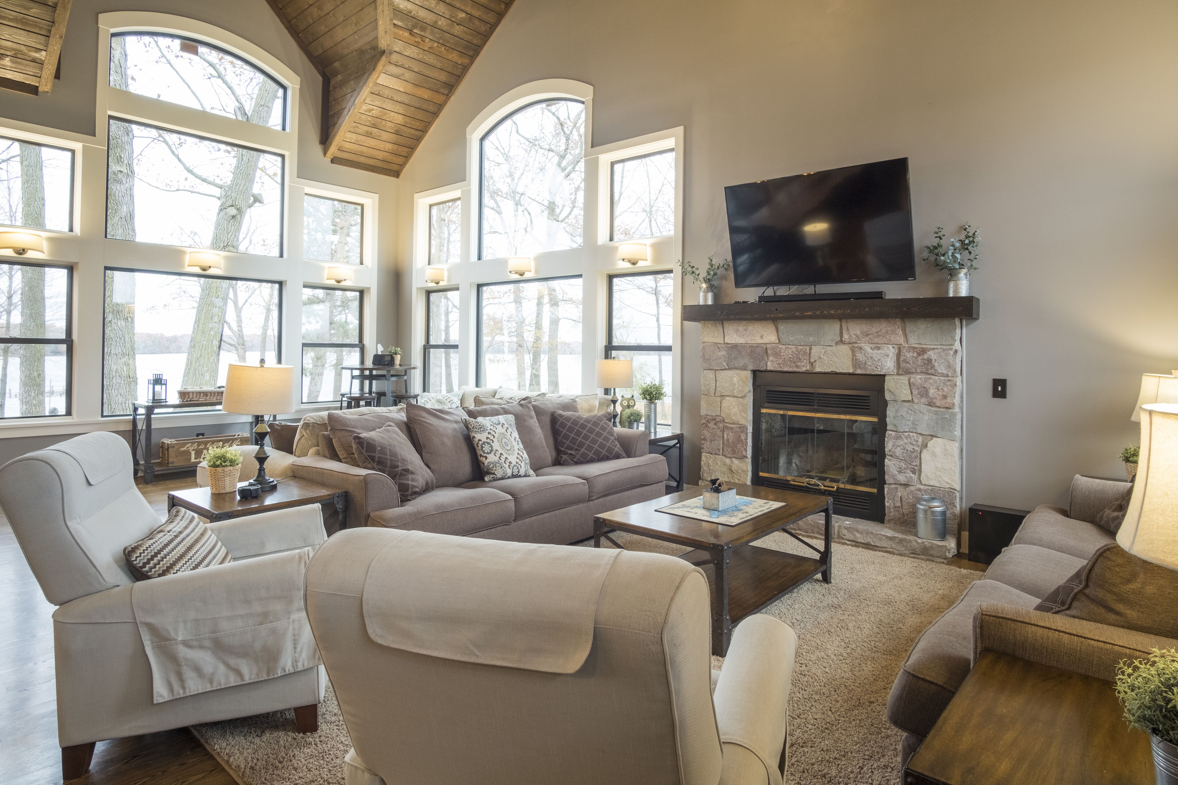 Newly Renovated Cabin on Balsam Lake! 5500SF! Entertainment Room! 75 Min to MSP!