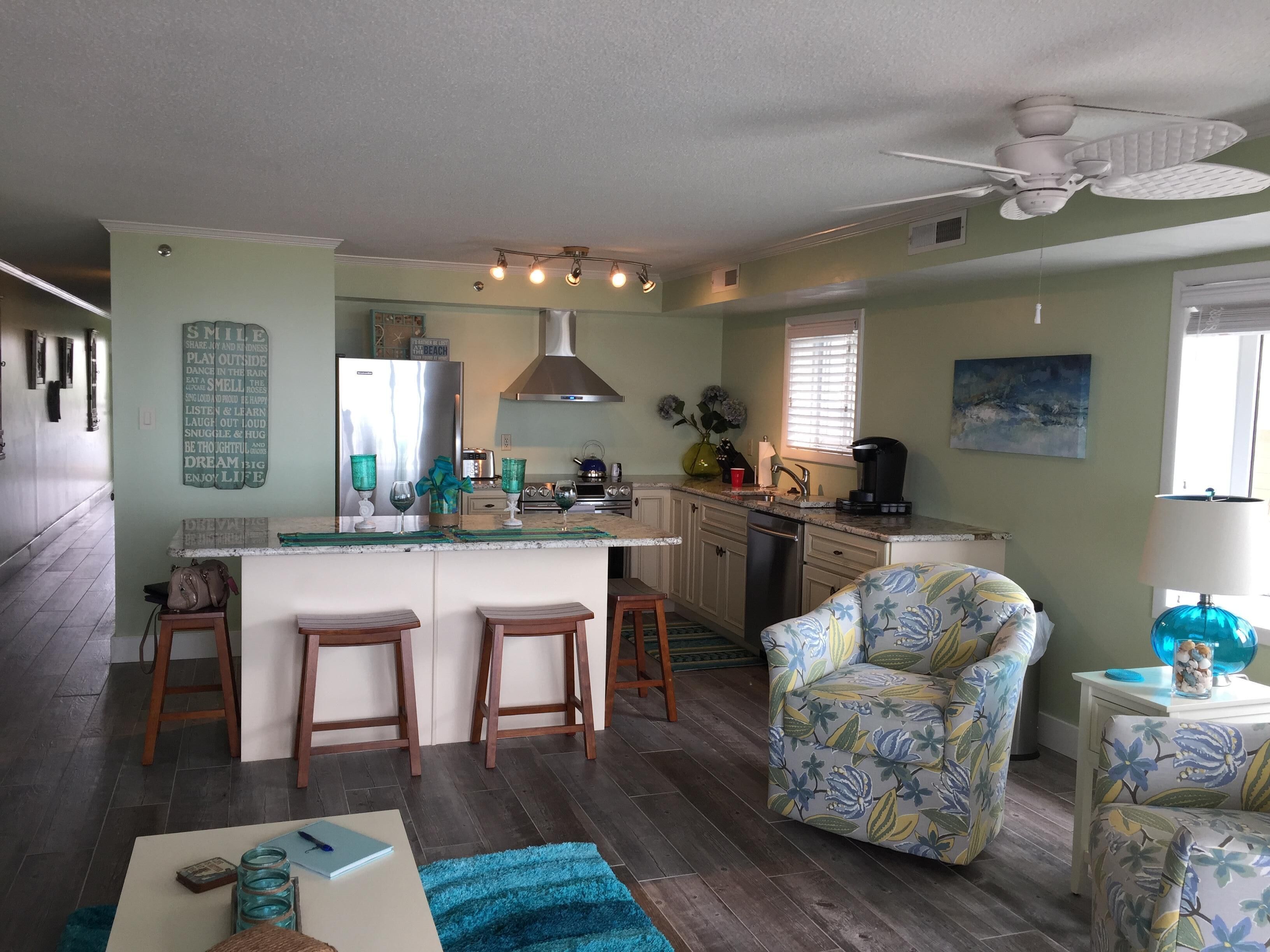 Ocean Front 1st Floor walkout to 25'x50' deck on the Boardwalk/Beach at 4th St