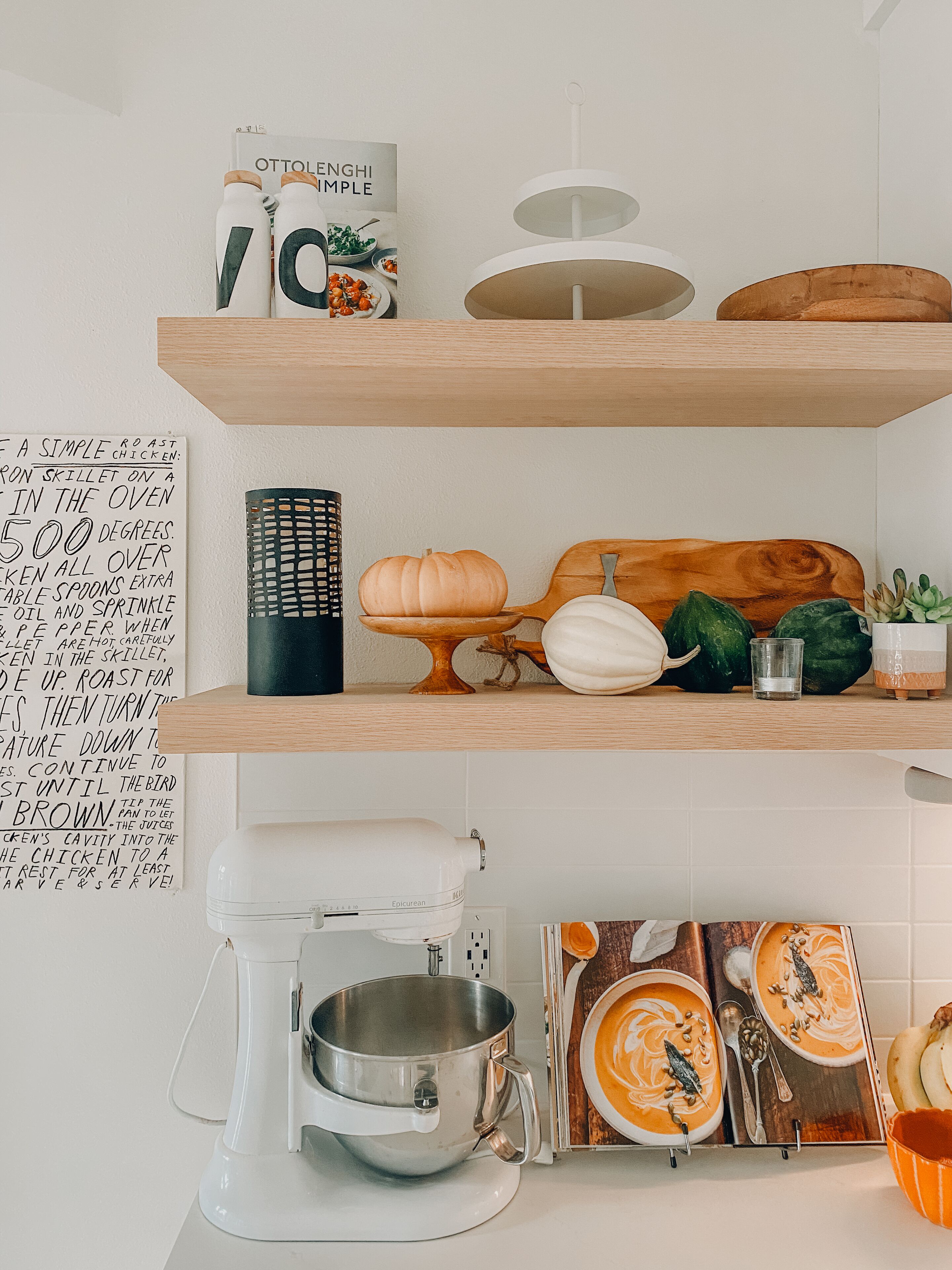 *RENOVATED* Peaceful Home Near Green Bluff, Wedding venues, Ski Resorts & Lakes