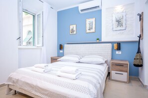 Studio | In-room safe, iron/ironing board, free WiFi, bed sheets - Apartment Bosanska (Split)
