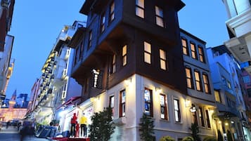 Front of property – evening/night
