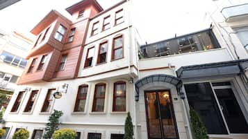 Fachada da propriedade