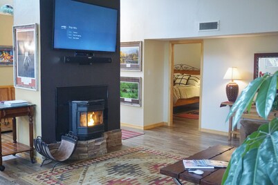 Sandia Heights Getaway_VIEWS, UPSCALE, 3BR