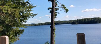 3 soveværelser Lakefront House i nærheden af Acadia, minutter fra Bangor, fantastisk fiskeri!