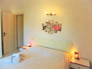Appartement, 2 chambres | Lit de bébé (gratuit)