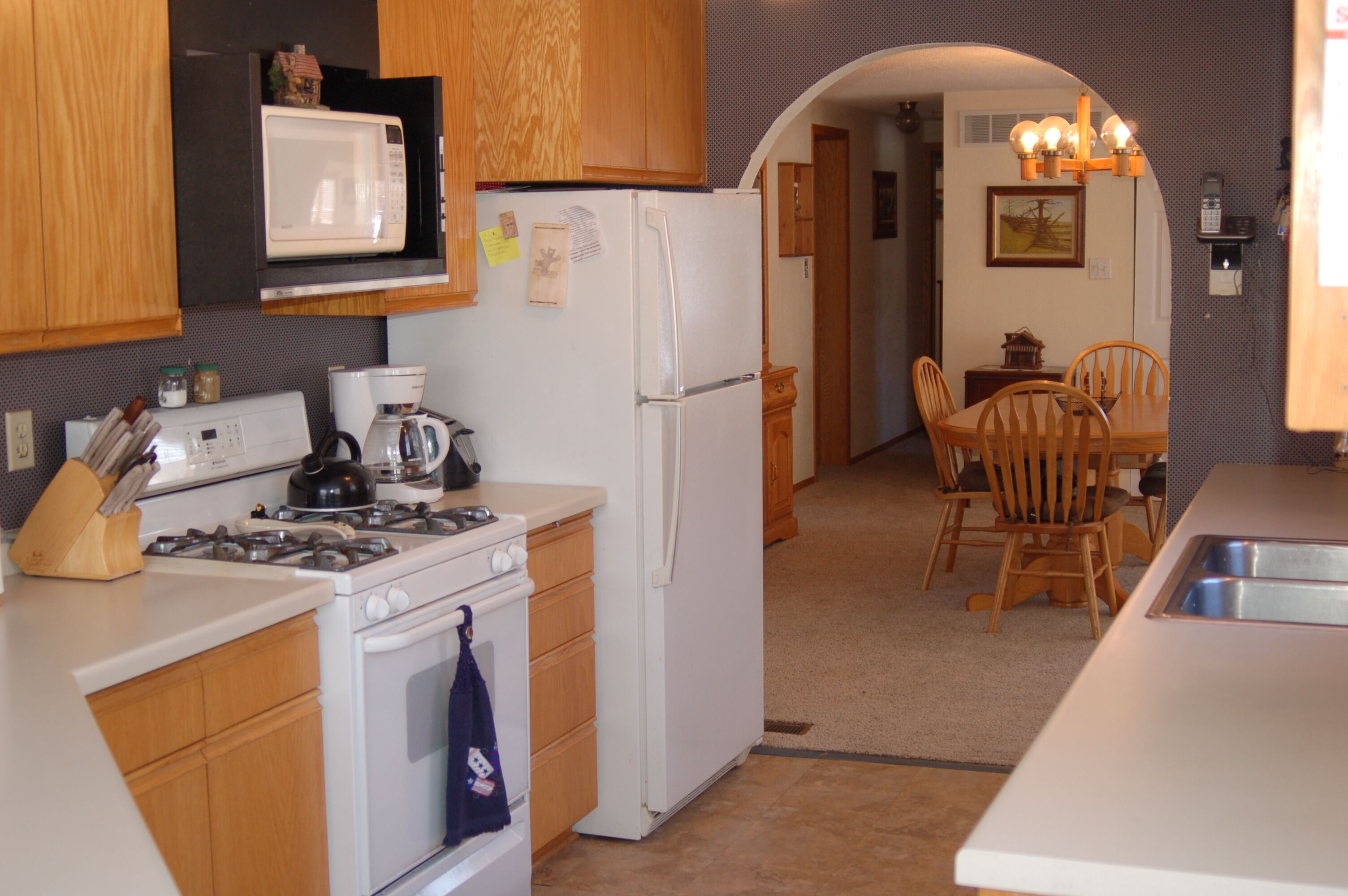 Welcome To The Nut House On Sunfish Lake! Come For The Relaxation Or Adventure!