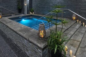 Indoor pool, outdoor pool