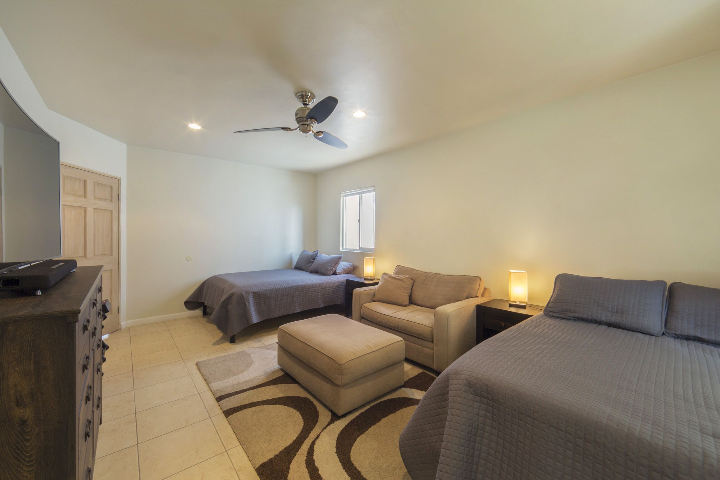 Stunning, spacious 6 BD/4.5 bath home on golf course with beautiful ocean views