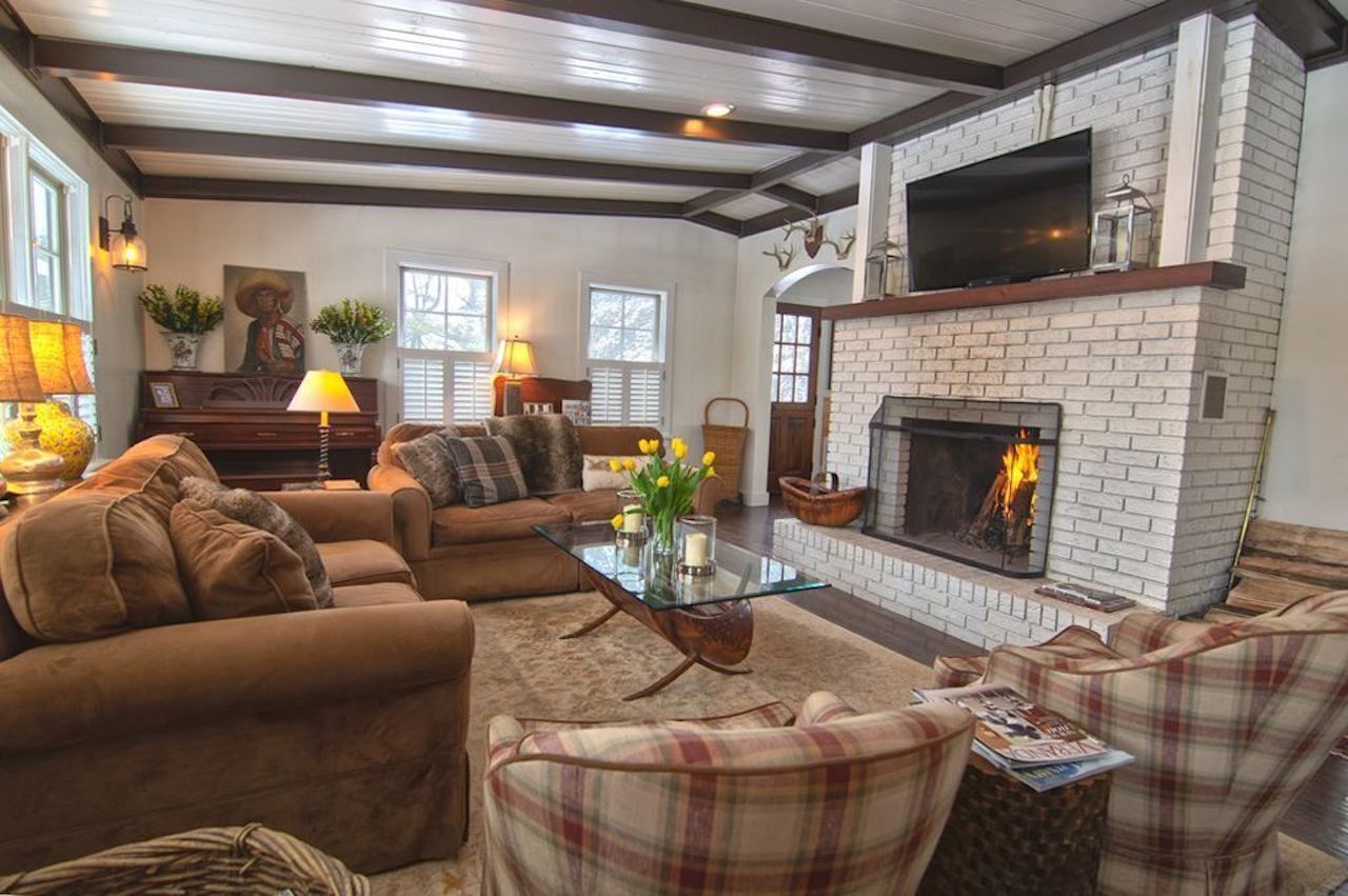 Newly Air- Conditioned Luxury Adirondack Living in Lake Placid Village