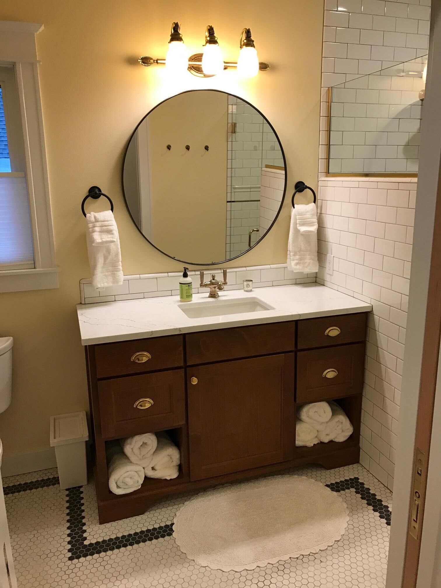 New Construction In The Heart Of Cannon Beach!