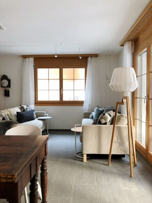 Smart-TV, Stereoanlage