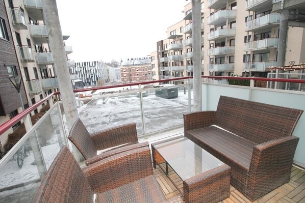 Studio | Exterior - Nordic Host -Nydalen Studio -Next to BI (Oslo)