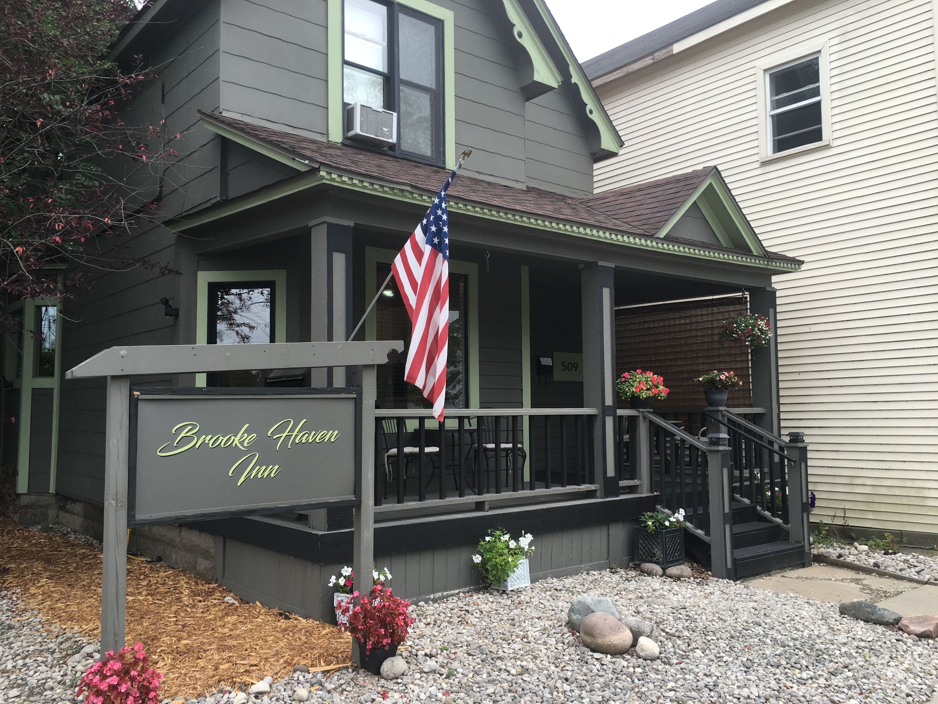 Top 10 PetFriendly Rentals In Traverse City, Michigan Updated 2024 Trip101