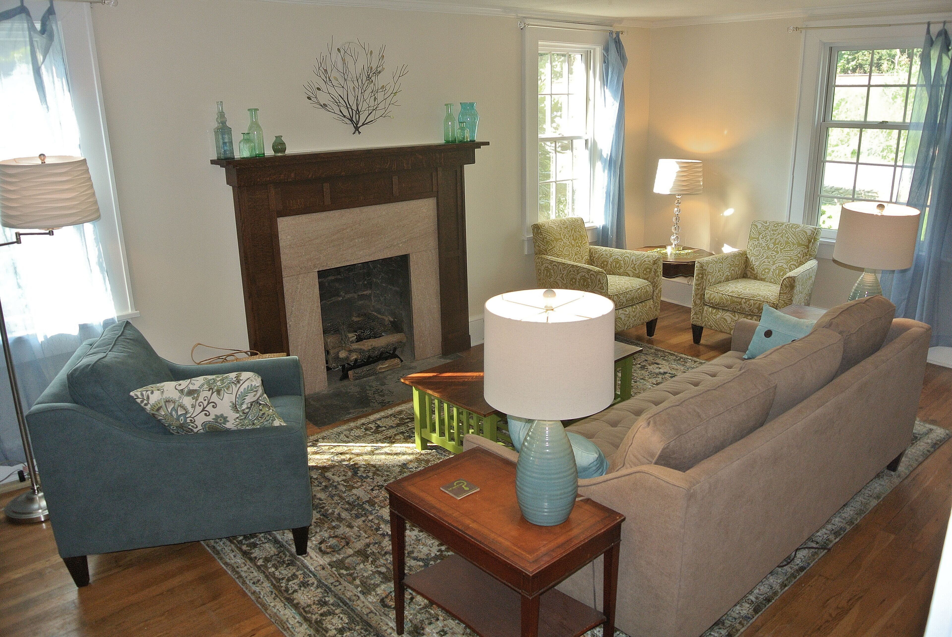 River front home, walkable to Hot Springs Spa & downtown - Red Bridge Cottage