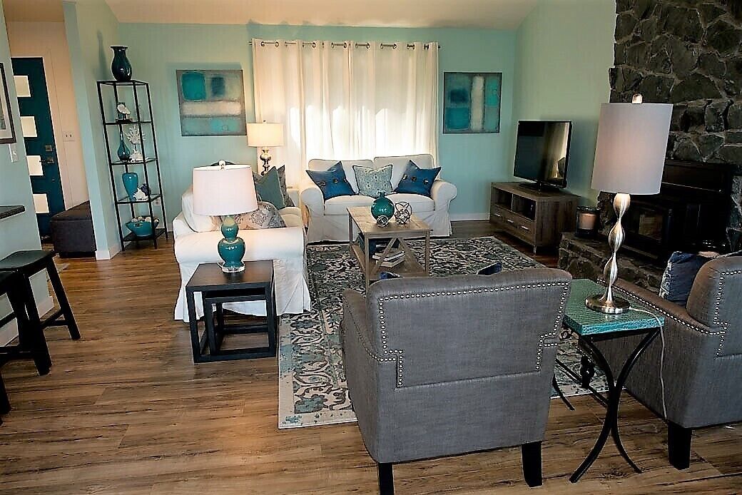 Waterfront Retreat w/Access to Swim Lake