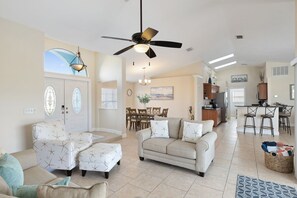 TV, DVD player, stereo - 3 Bed 2 Bath Heated Pool Home W/ Western Exposure In Cape Coral (Cape Coral)