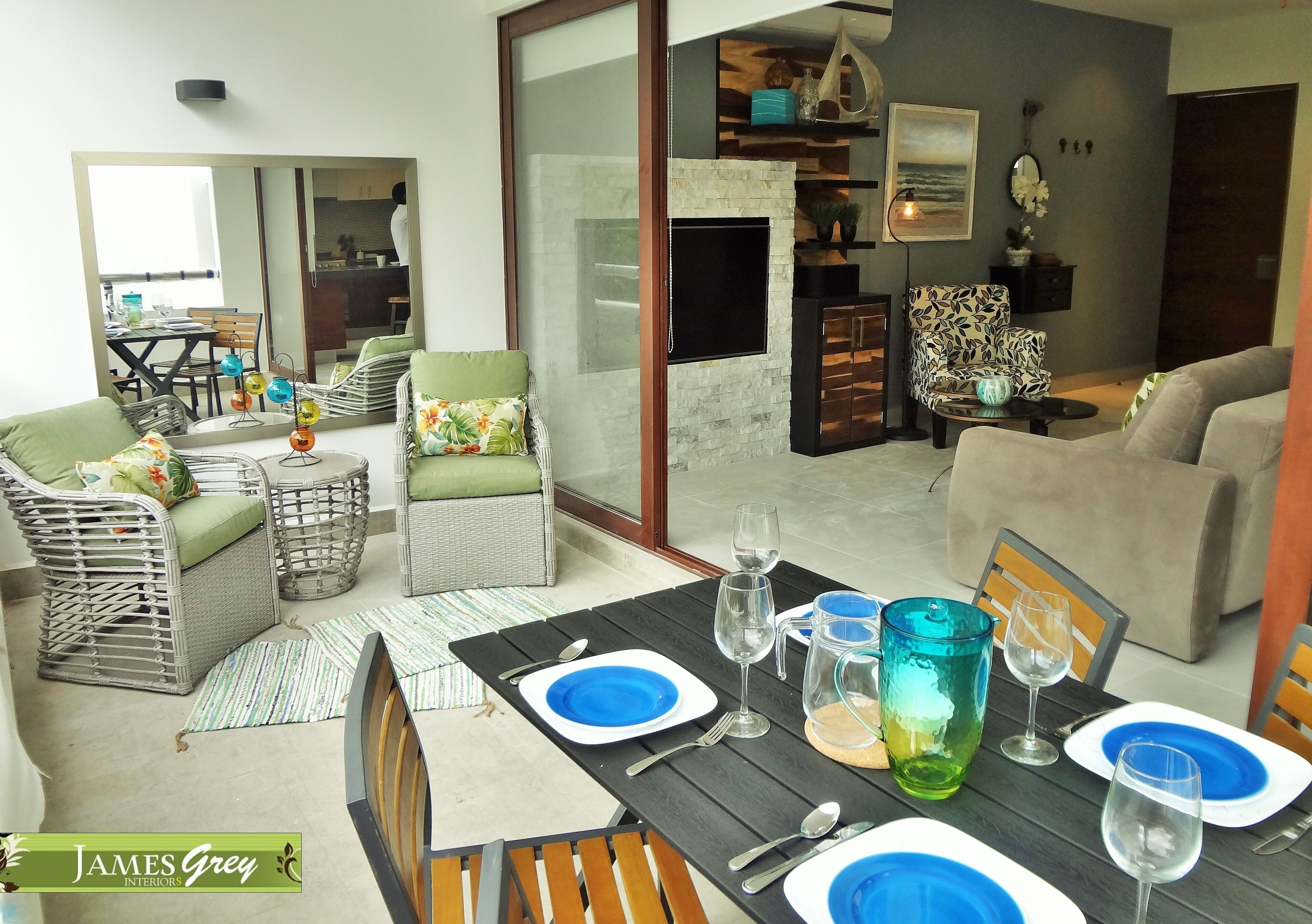 Amazing Tao loft overlooking the golf course.