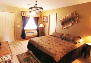 8 slaapkamers, een strijkplank/strijkijzer, wifi, beddengoed