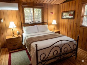 7 bedrooms, free WiFi, bed sheets