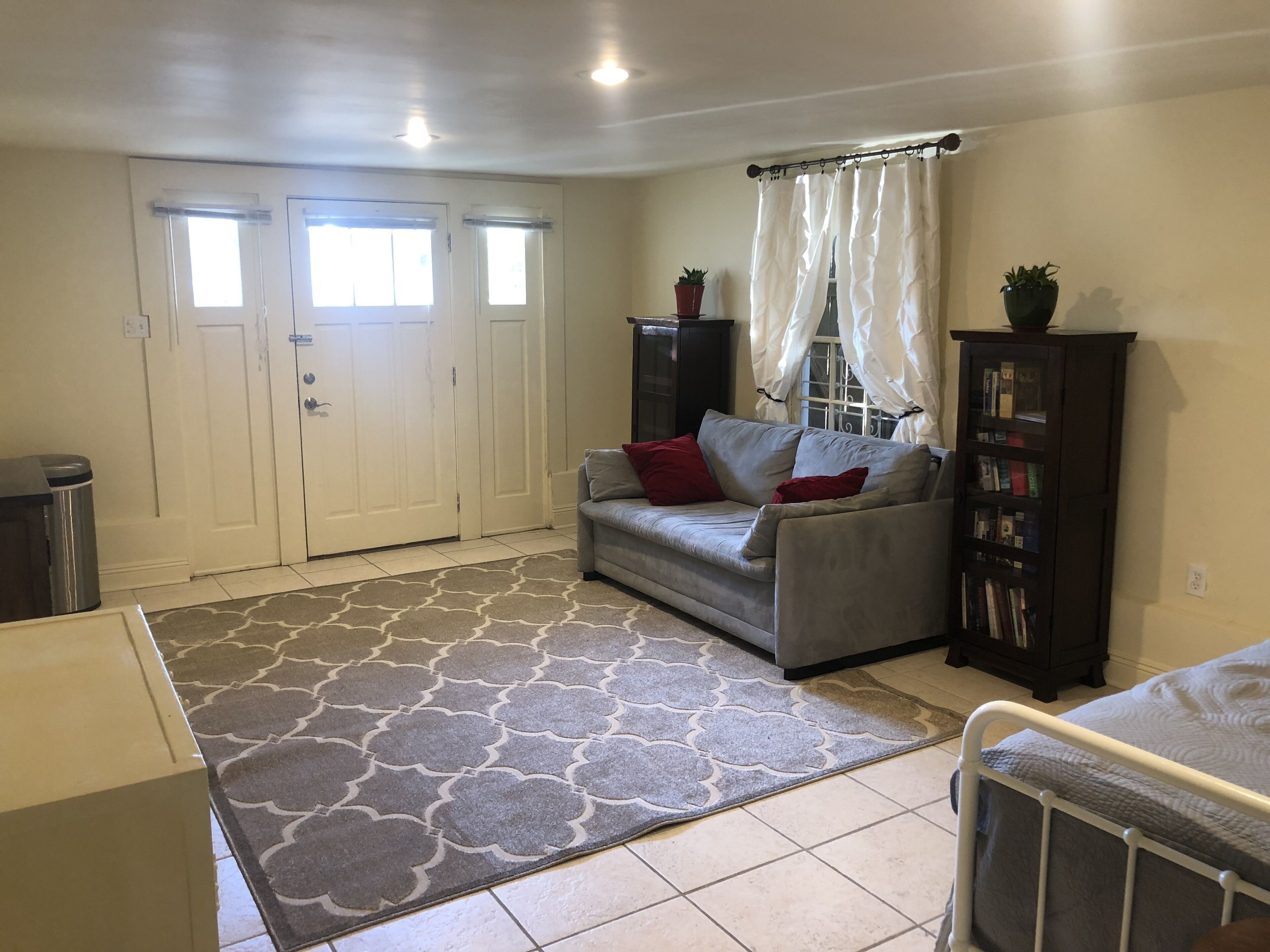 Cozy, Private Apt one mile from Tulane University