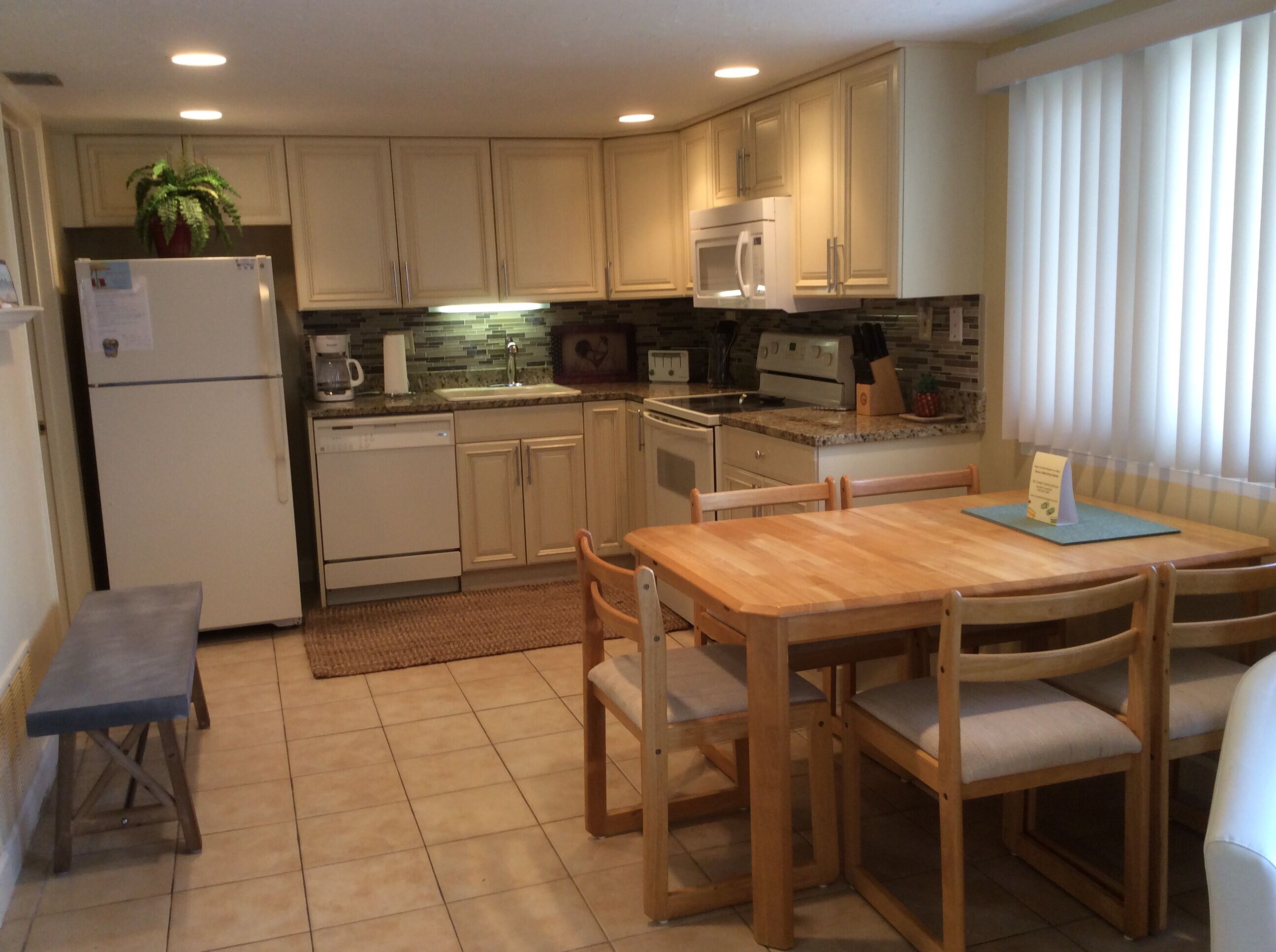 Luxurious Penthouse Breath Taking Gulf Views - Check Out End Of Season Specials