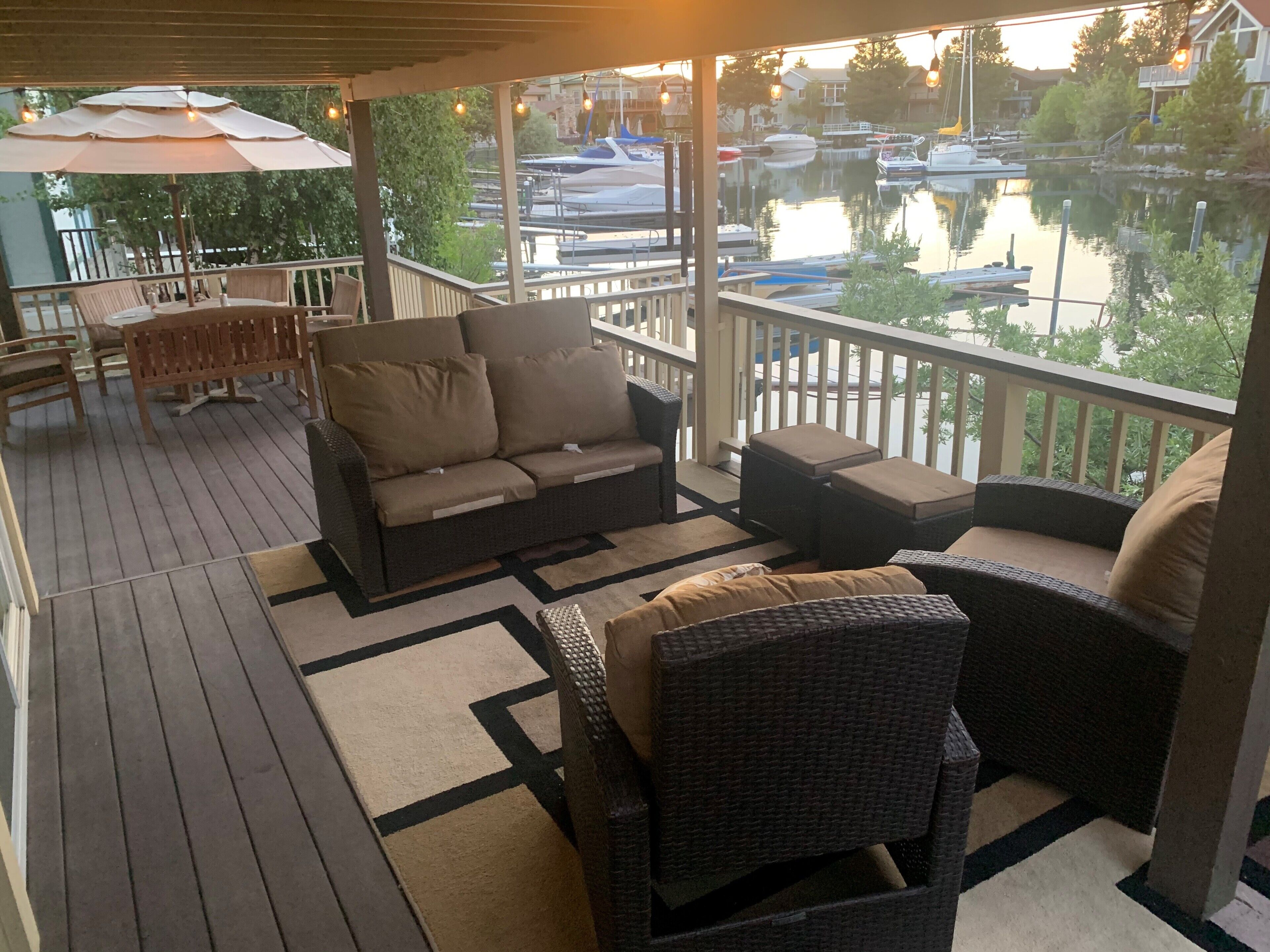 Luxurious 4 BR/3 BA Water Front Tahoe Keys Home (SKI LEASE AVAILABLE)