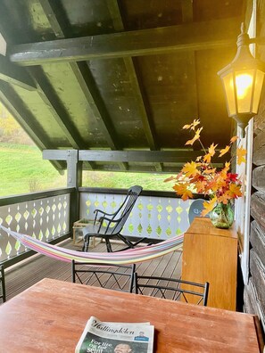 Premium Apartment | Individually decorated, individually furnished, blackout drapes - Hesla Farm (Gol)