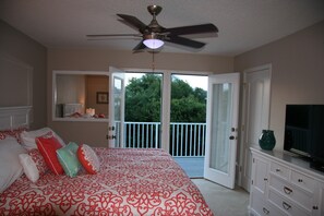 4 habitaciones, tabla de planchar con plancha, cuna de viaje y wifi