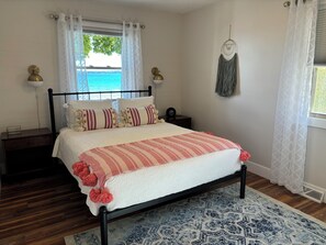 2 間睡房、熨斗/熨衫板、可攜式嬰兒床、免費 Wi-Fi