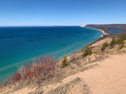 SP3 - The Bay View Brick (Nueva remodelación con una vista impresionante de la bahía)