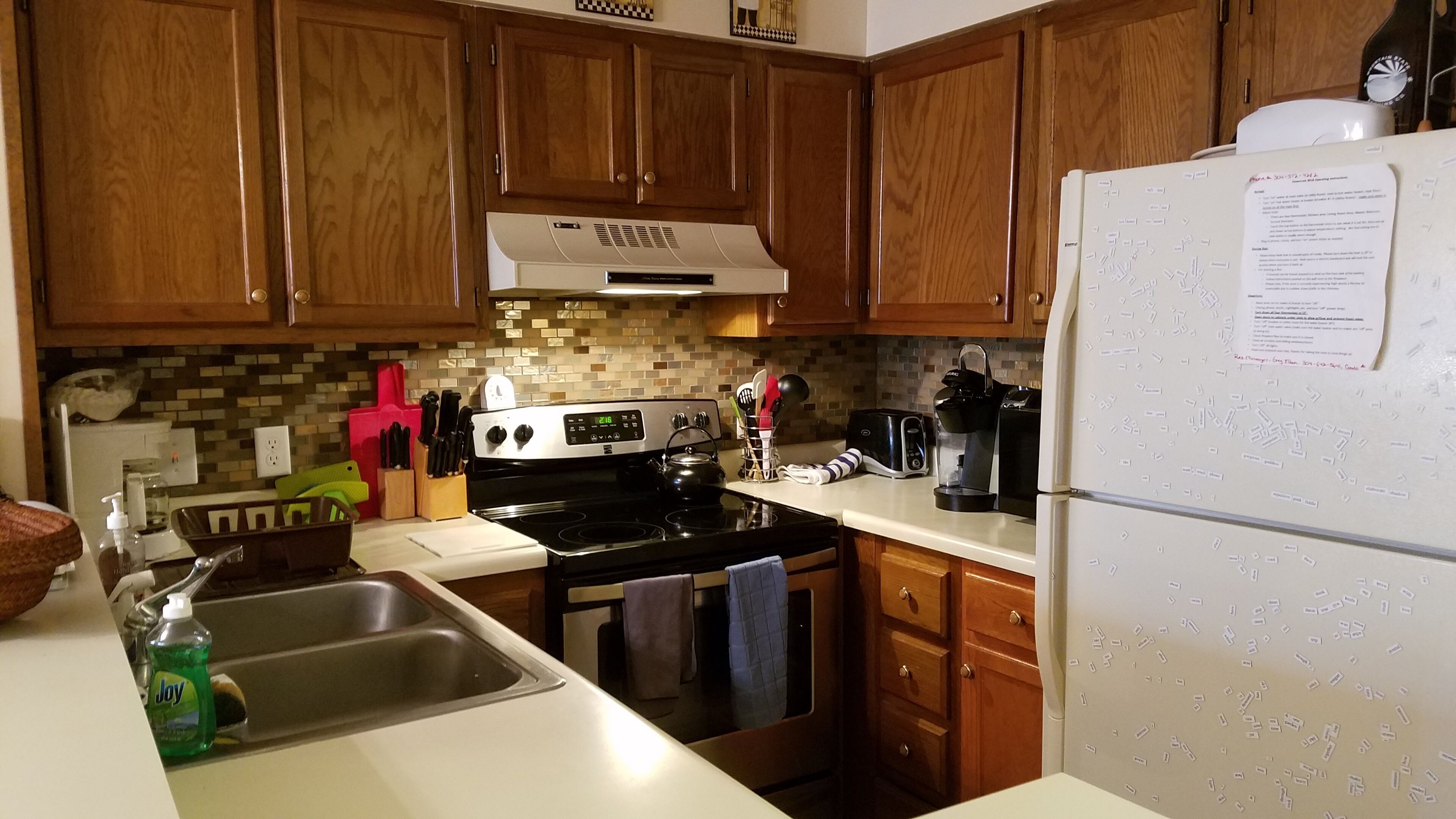 Awesome Snowshoe Ski Condo- Walk to Slopes! Ask about our specials!