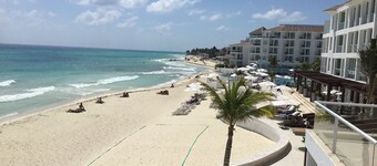 Beautiful Condo with Spectacular Ocean View!