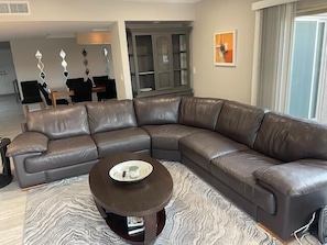 Smart TV, fireplace, offices, printers - Waterfront - Camelback Mountain Views, Golf Course views, Pet Friendly, Family Friendly. (Scottsdale)